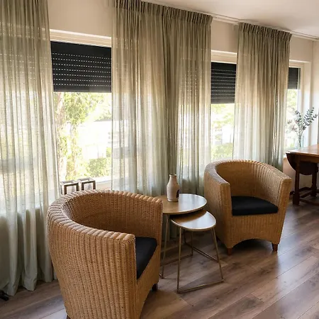 Apartment In Center & Posbank *